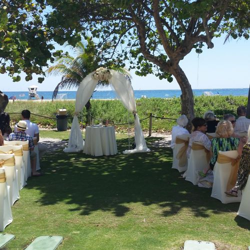 Wedding Officiant - Affordable Ocean Ceremonies & 
