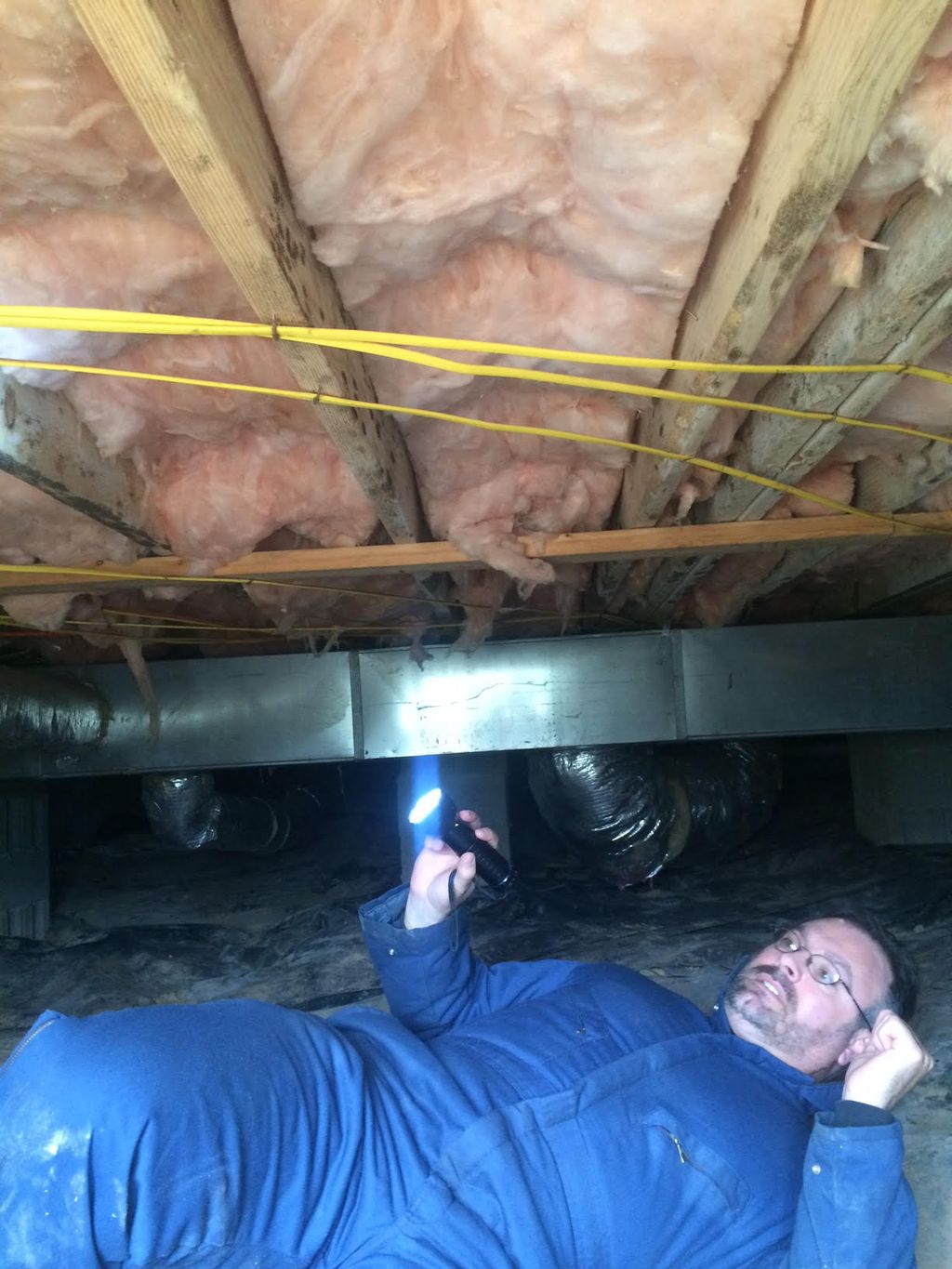 locating mold