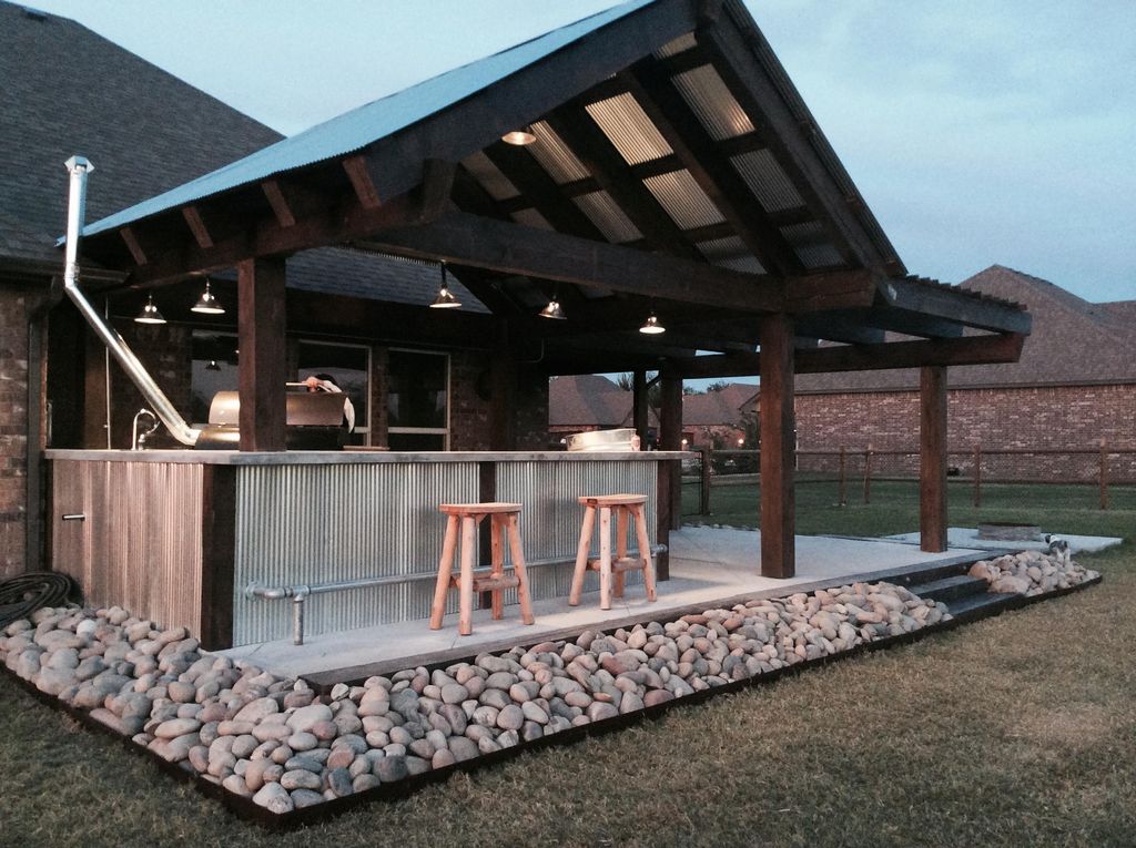 Outdoor kitchen
