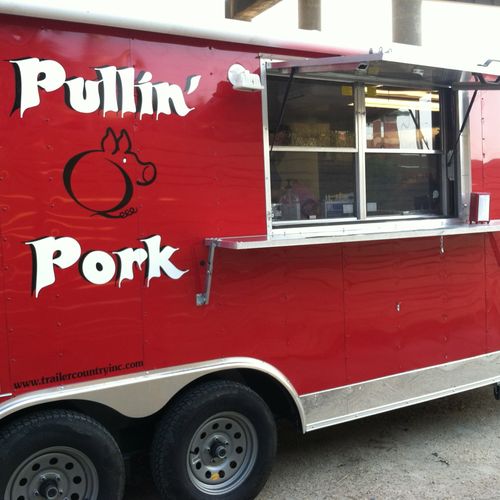 Pullin' Pork's Mobile Food Truck.