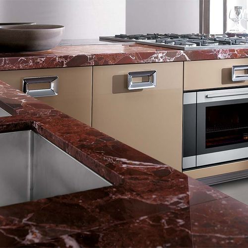 Kitchen countertops made of Rosso Levanto marble