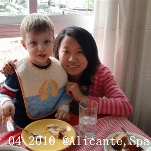 2010 Home stay with my little Spanish boy learning