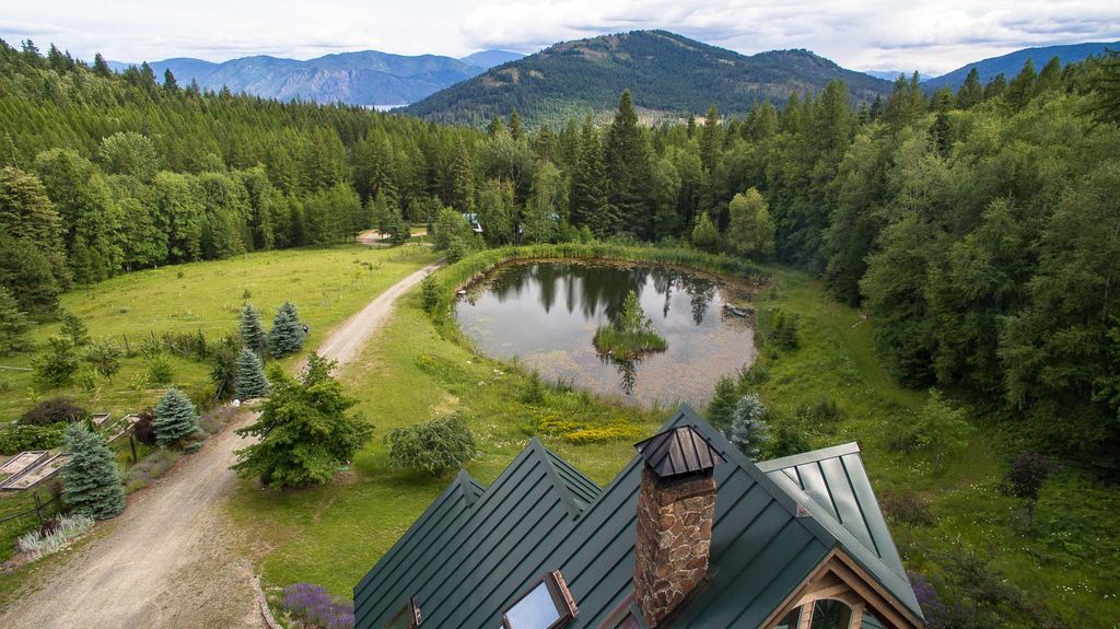 Multi-Million dollar estate in Sandpoint (Sagle) I