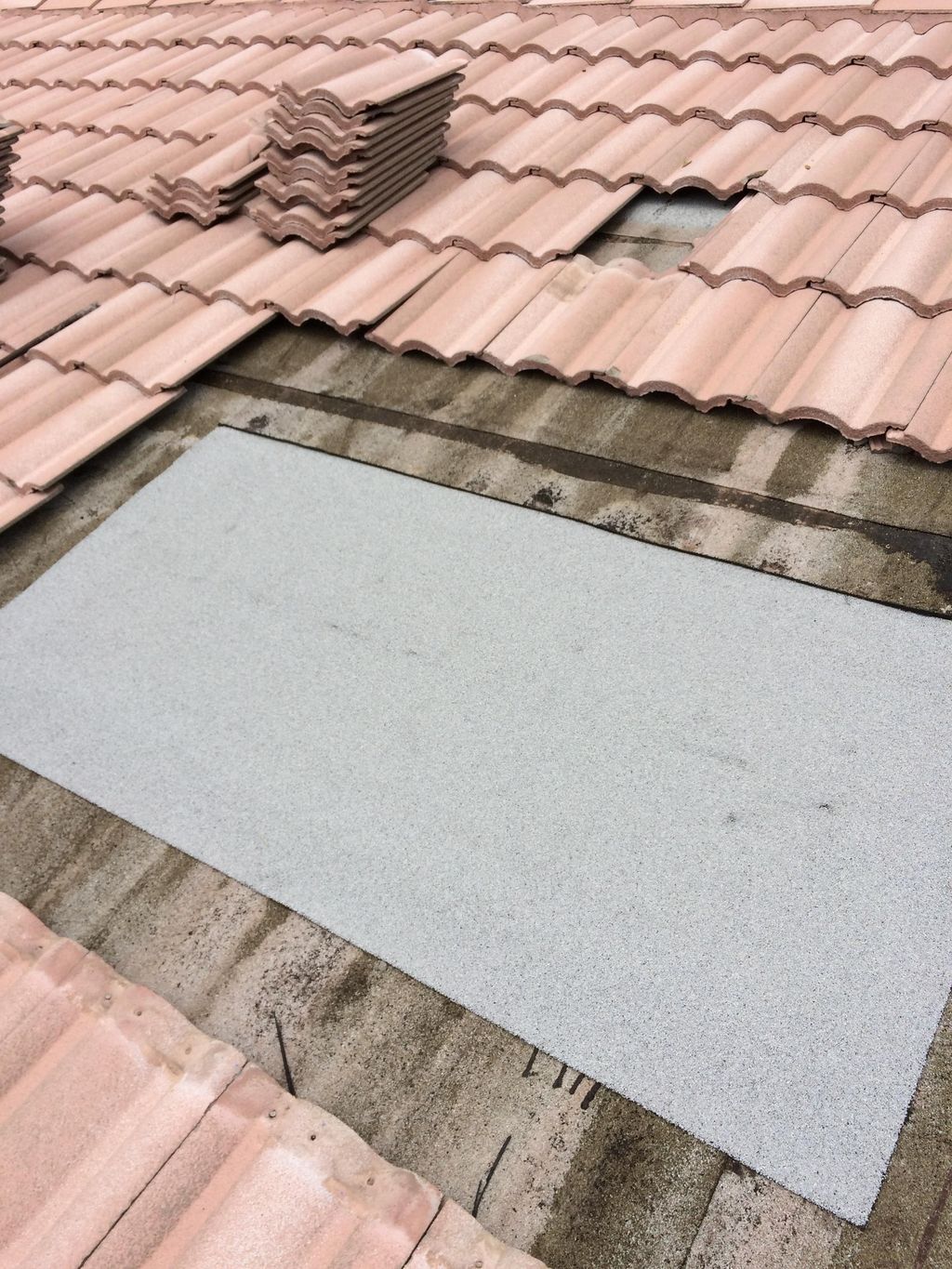Tile Repair Specialist in Bradenton and Sarasota C
