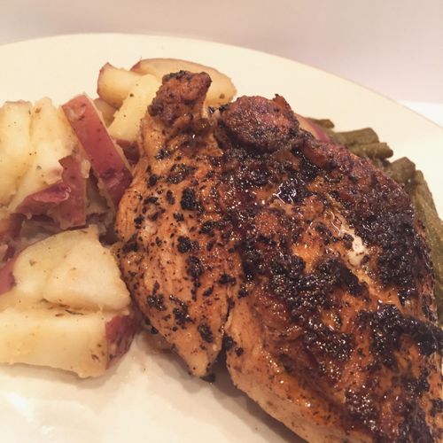 Grilled Chicken Breast with roasted Potatoes