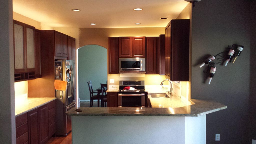 Over and under cabinet lighting using low voltage 