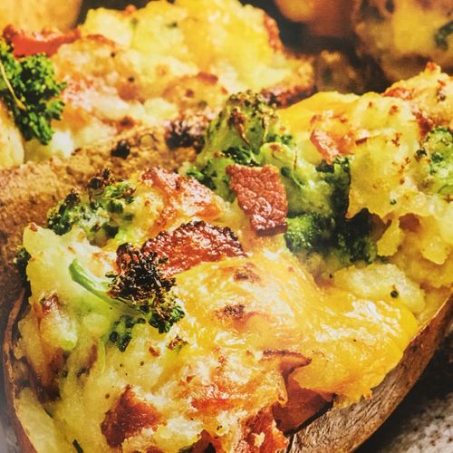 Loaded Cheese & Broccoli Potato Halves