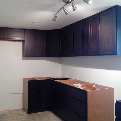 Installing kitchen cabinets 
Saratoga CA