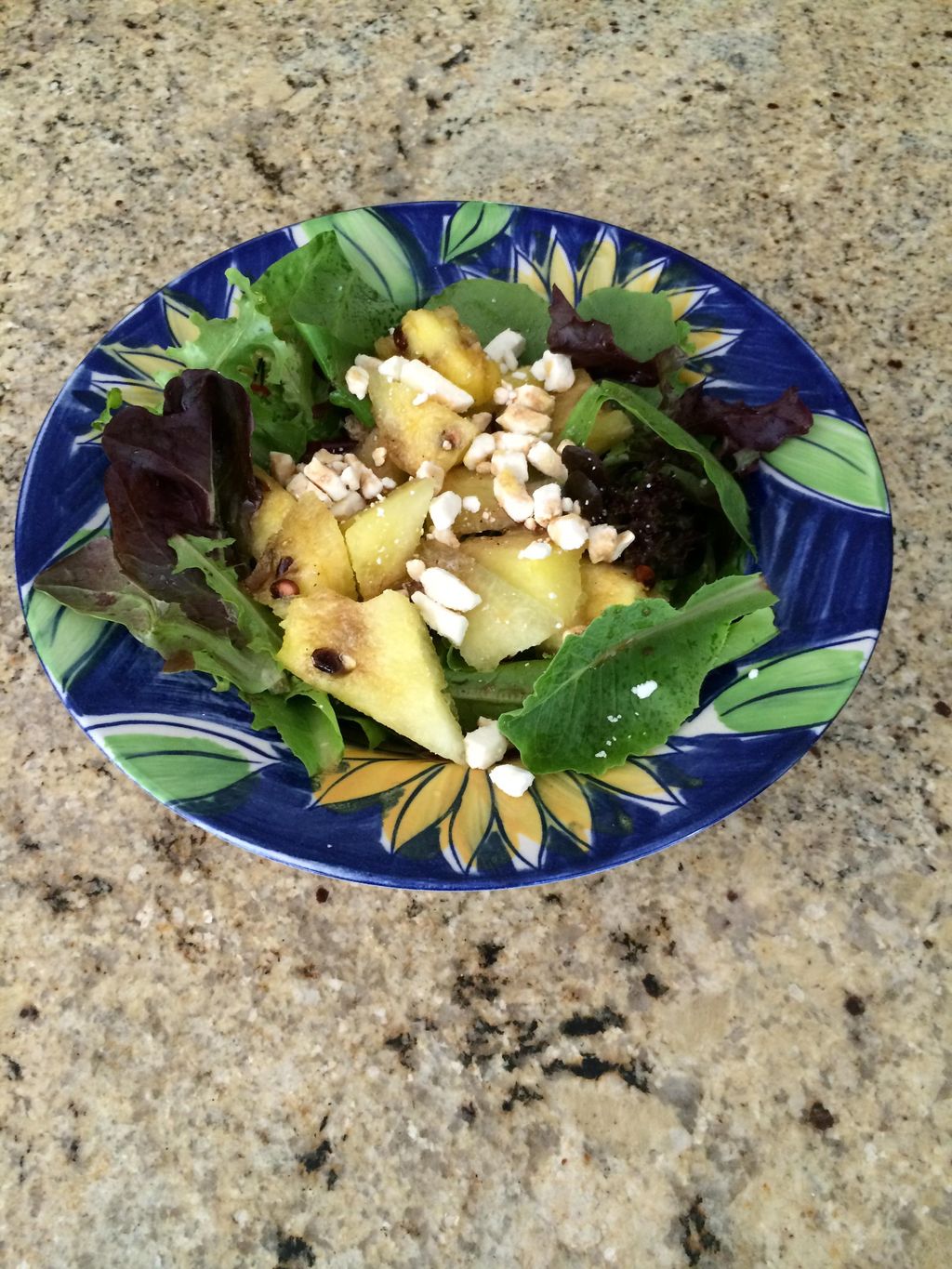 Clean salad lunch option on the 21-day plan