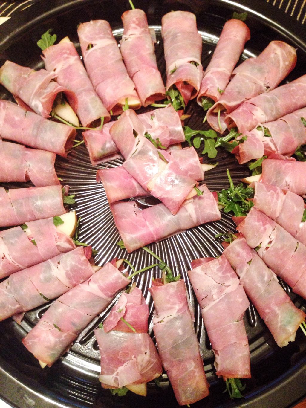 Prosciutto Wrapped Pears w/Arugula