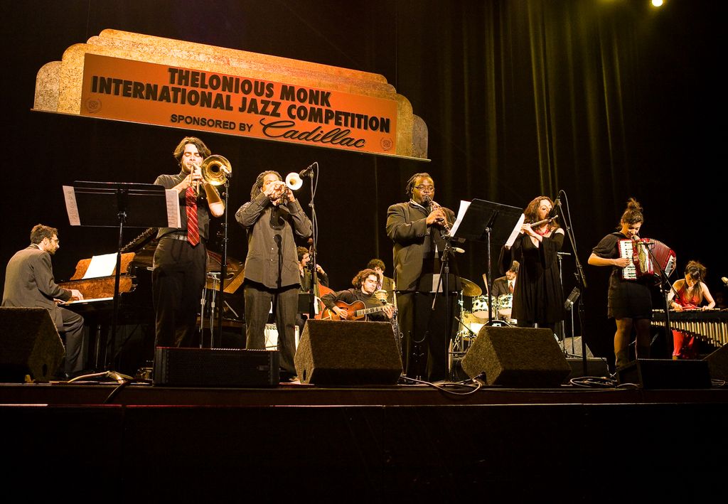 With the Banda Eclectics @ the Kodak Theater in Ho