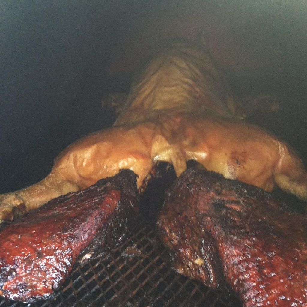 Squeals on Wheels Pig Roasting and Catering