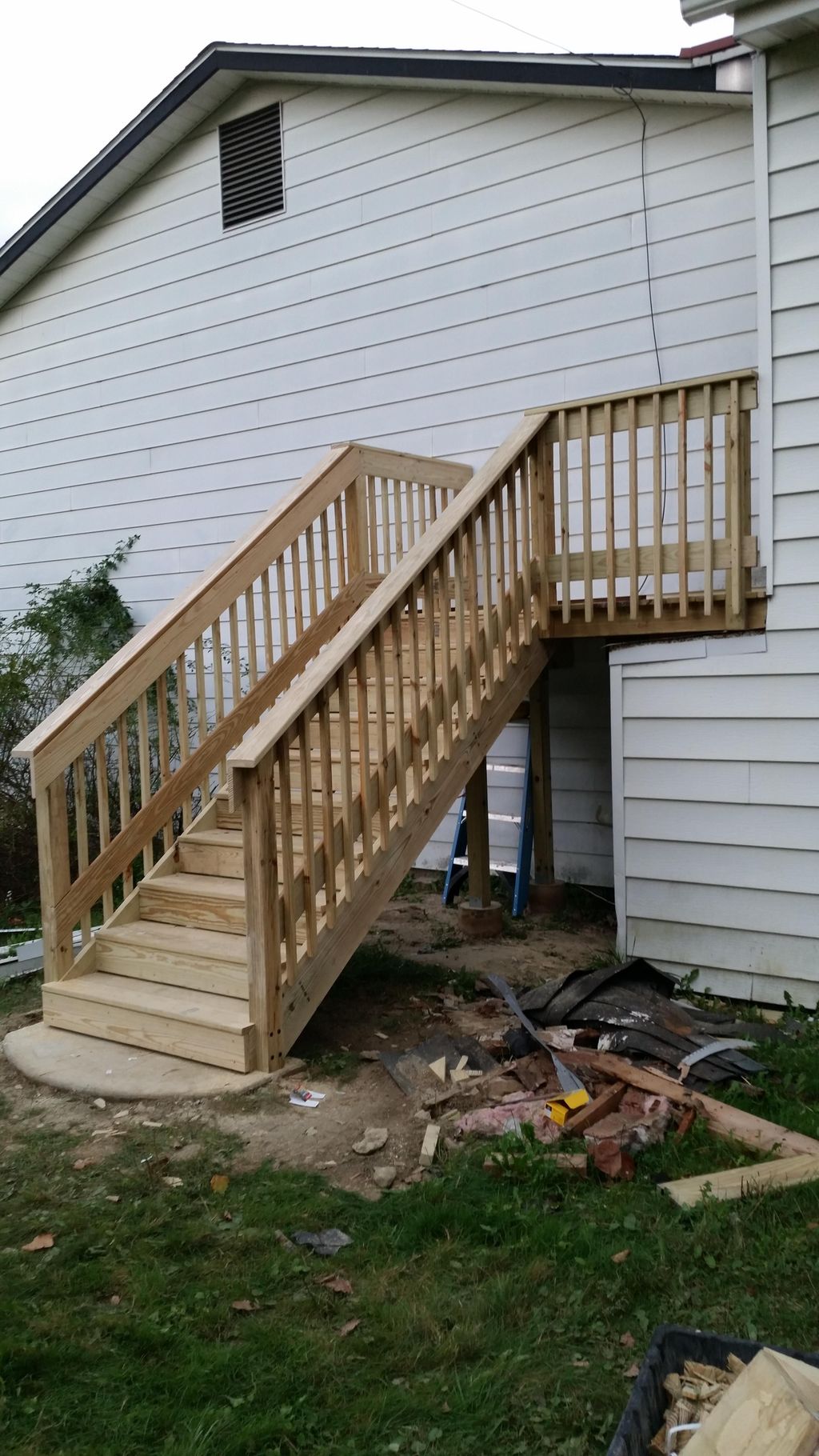 New entrance deck and stairs in southern Dutchess.