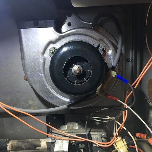 Inducer motor install