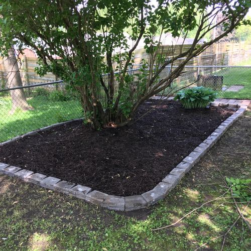 Results from a mulch bed and paver path project