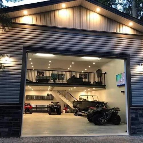 Modern garage build