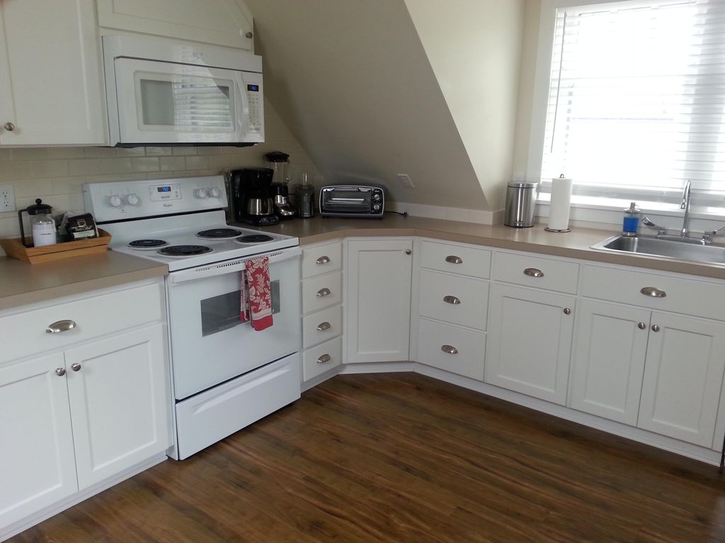 Deep cleaning and organizing