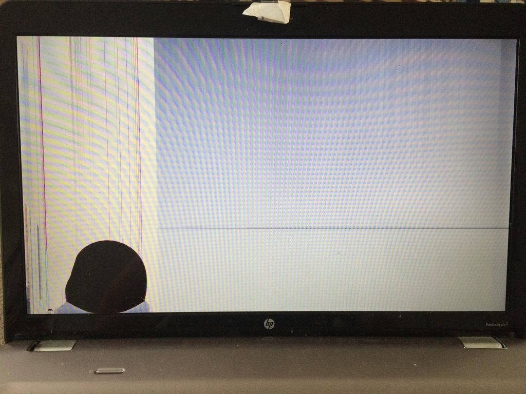 HP Pavilion dv7-4270us before screen replacement