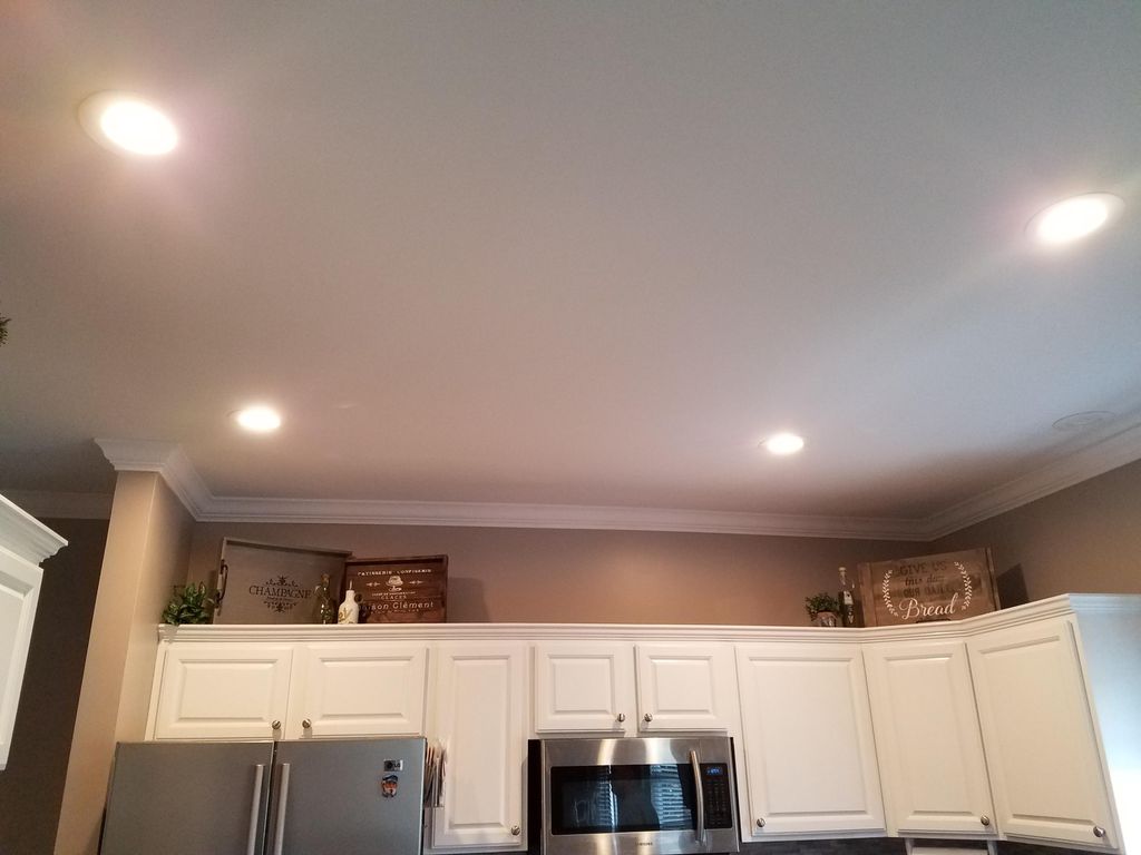 Crown moulding in Mason. Picture #3