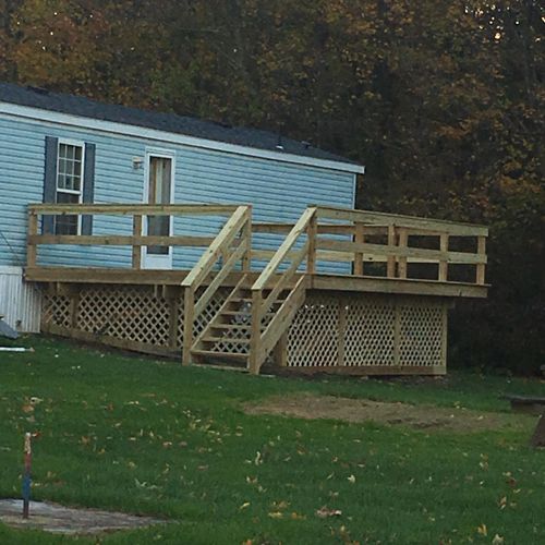 New deck, old deck suffered from faulty footings a