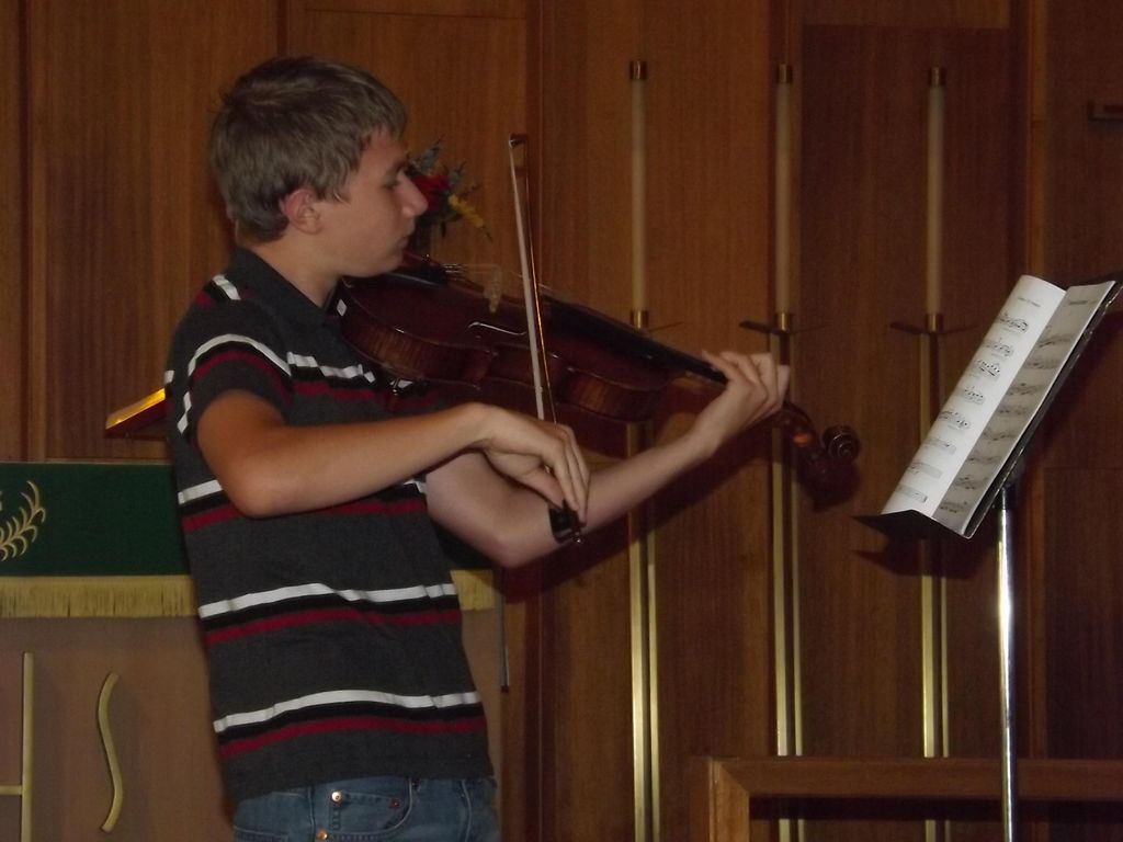 Aidan wowing the audience.