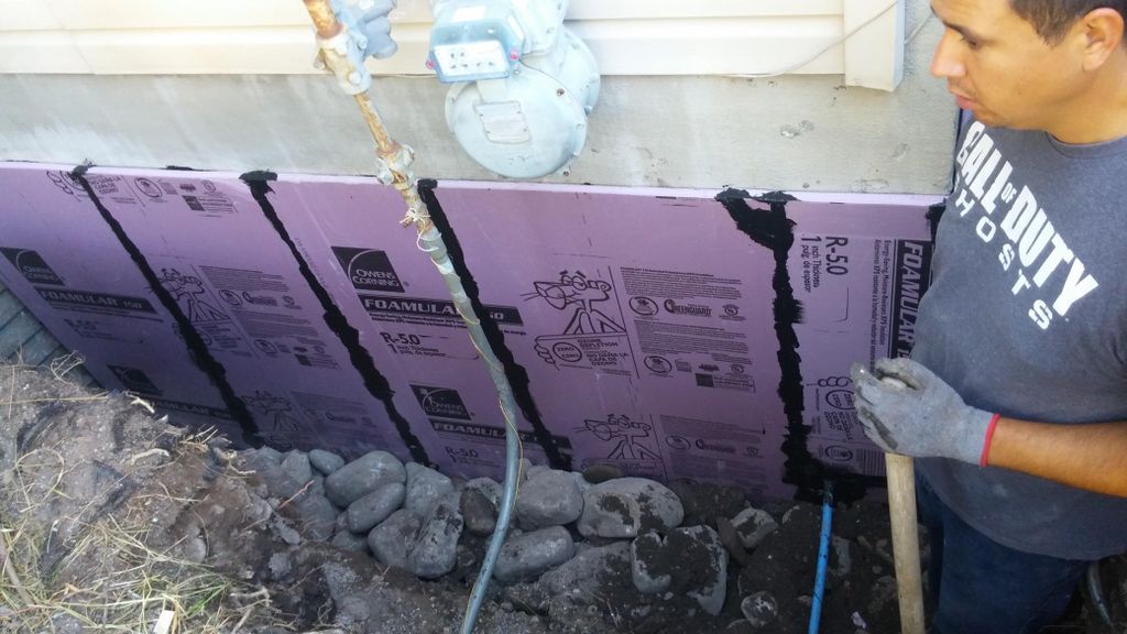 We Waterproof Cracked Walls