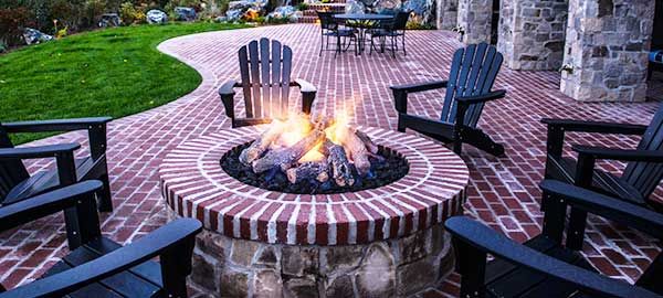 There's nothing like gathering around a backyard f