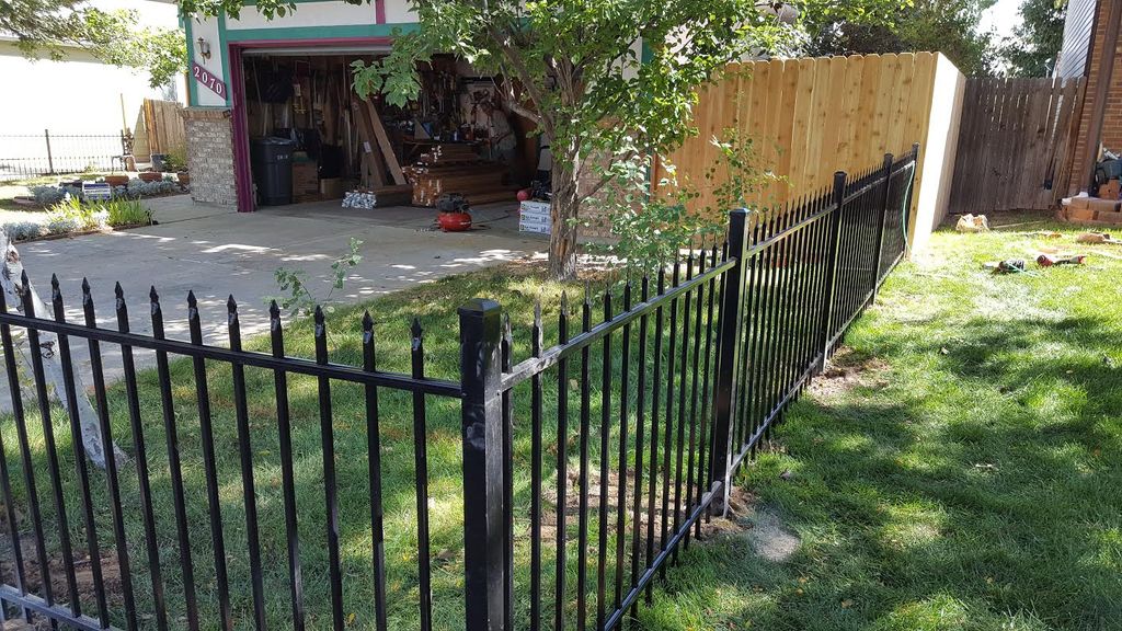 aluminum fencing and cedar