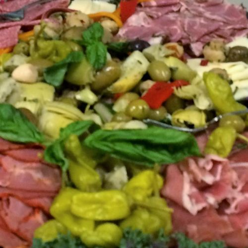 Antipasto
An Assortment of Roasted Deli Meats and 