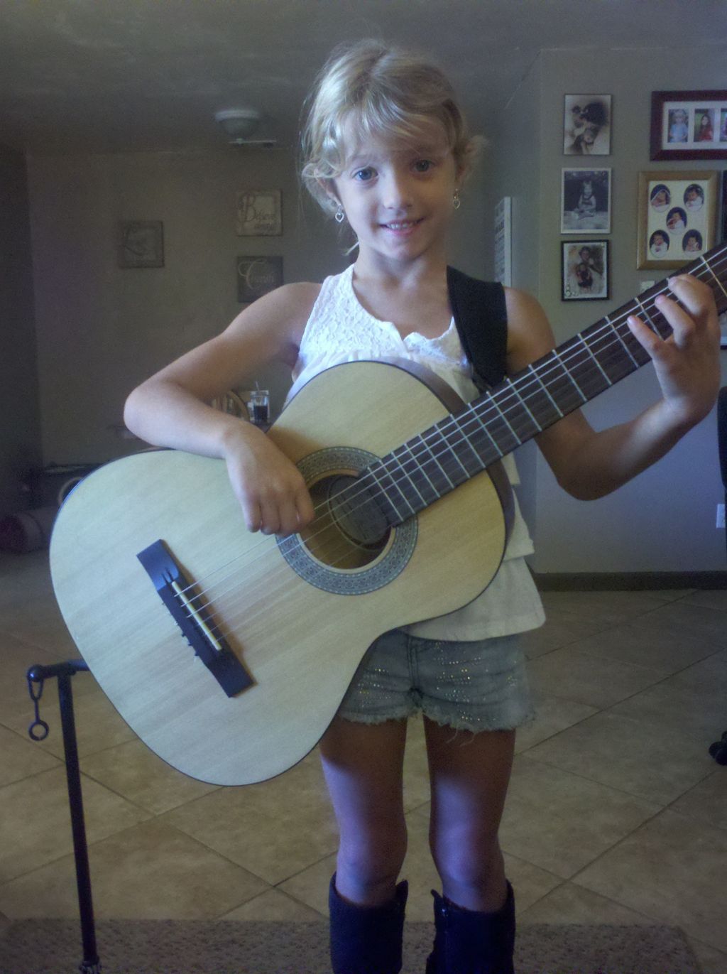 7 yr old Gena, my latest rising star!!