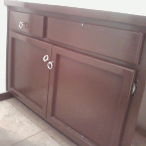 Furniture Repair & Refinish (paint / stain)