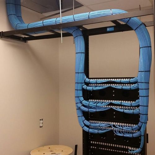 Veritext project rack. 140+ Cat6a cabling plant pu