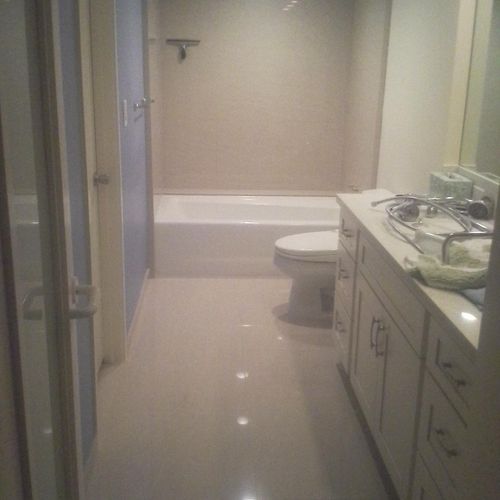 Bathroom and jacuzzi walls with 20"X20" polished p
