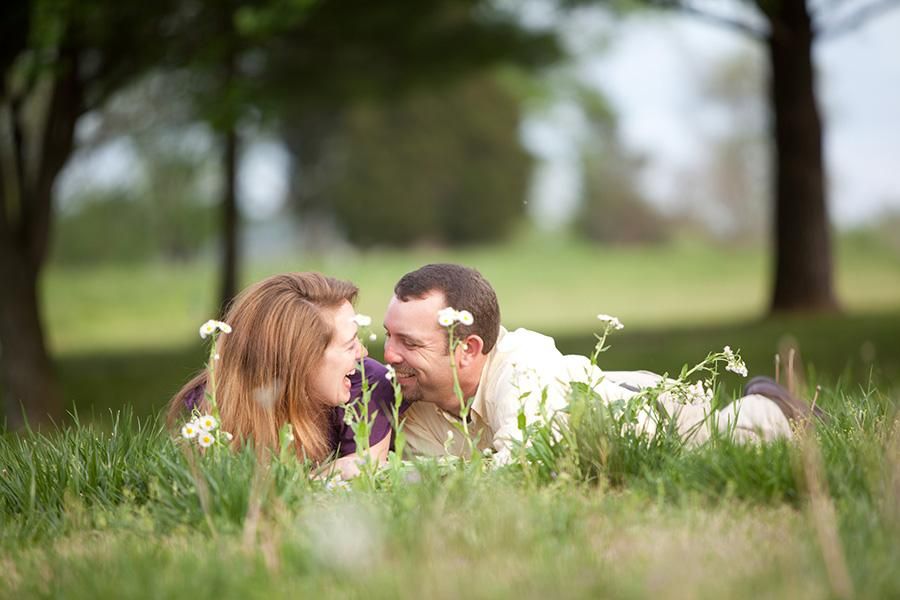 I photograph couples