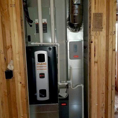 Trane 3 Ton variable speed furnace and coil