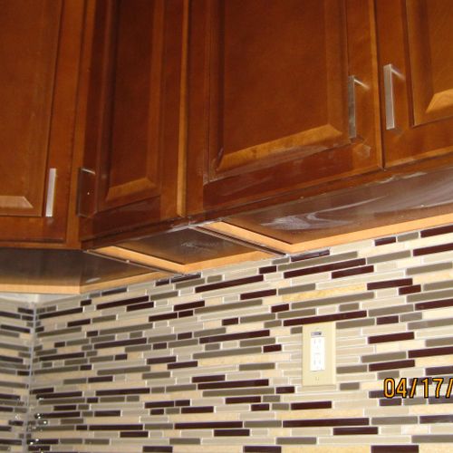 Cabinet and glass tile instalation