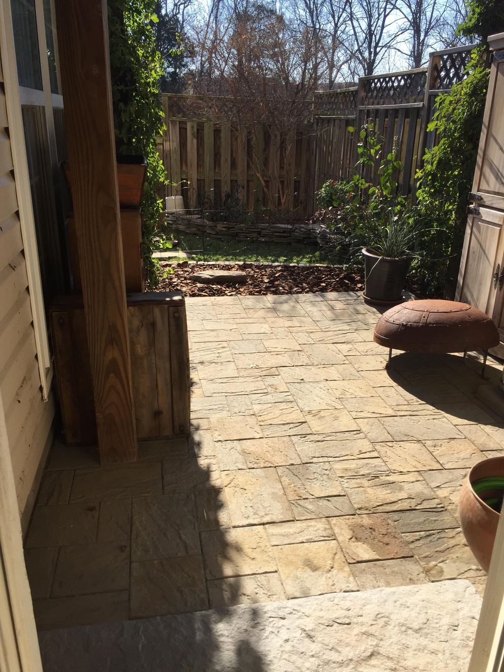 Pavers Patio in Townhome (Techbloc EVA champlain g