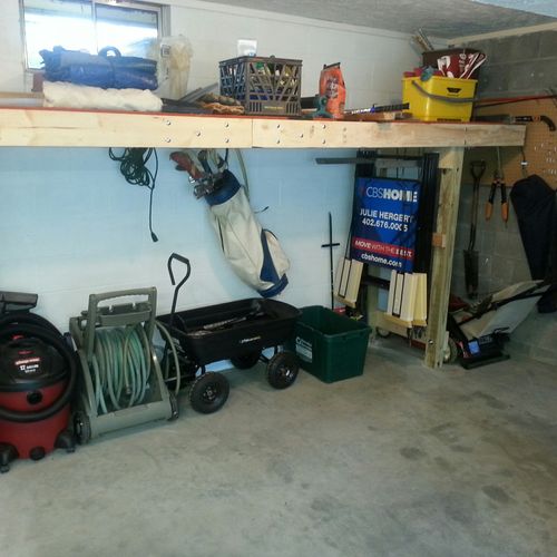 Garage shelving