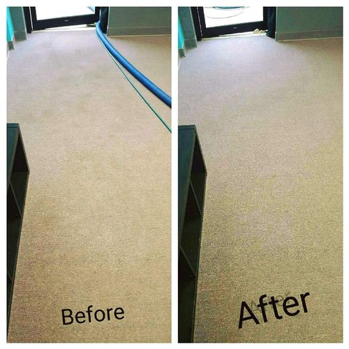Before and After of commeecial carpet