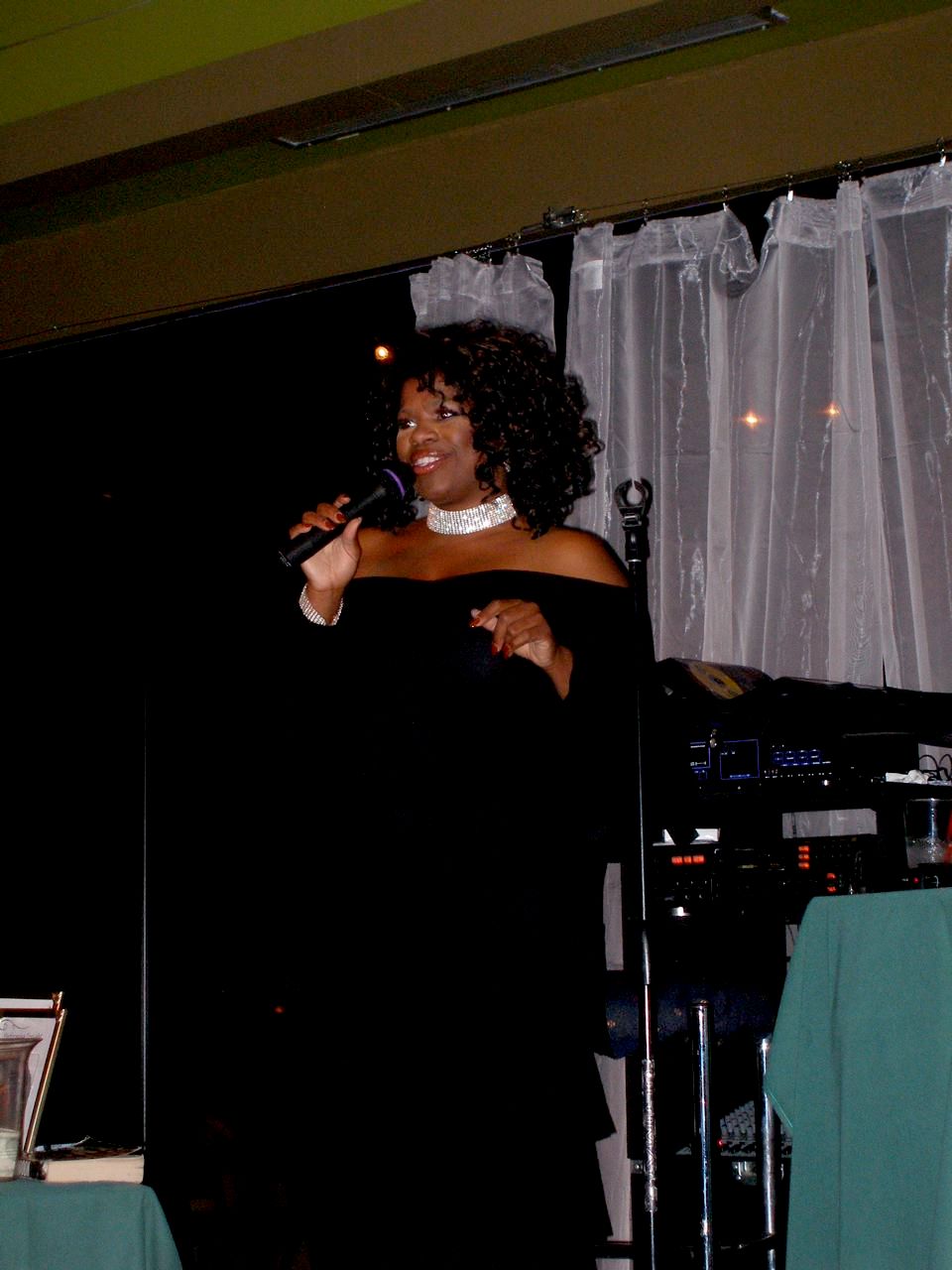 Karen Cobb singing in a Palm Spring nightclub