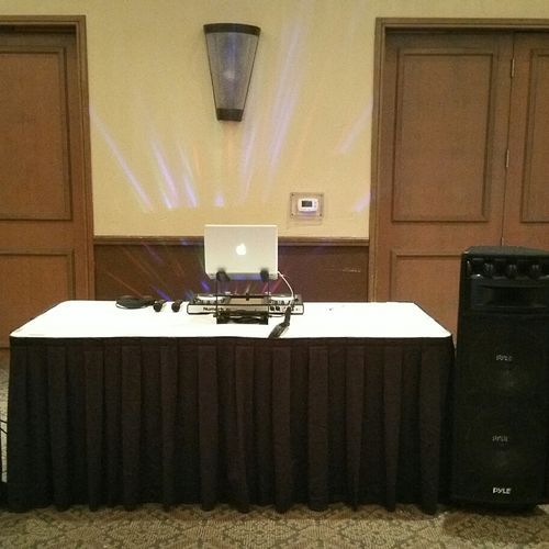 Here is my setup for a great wedding I did in McKi