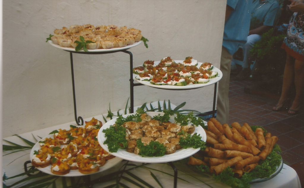 Stuffed Mushrooms, Mango Bruschetta, Herb Cream Cu