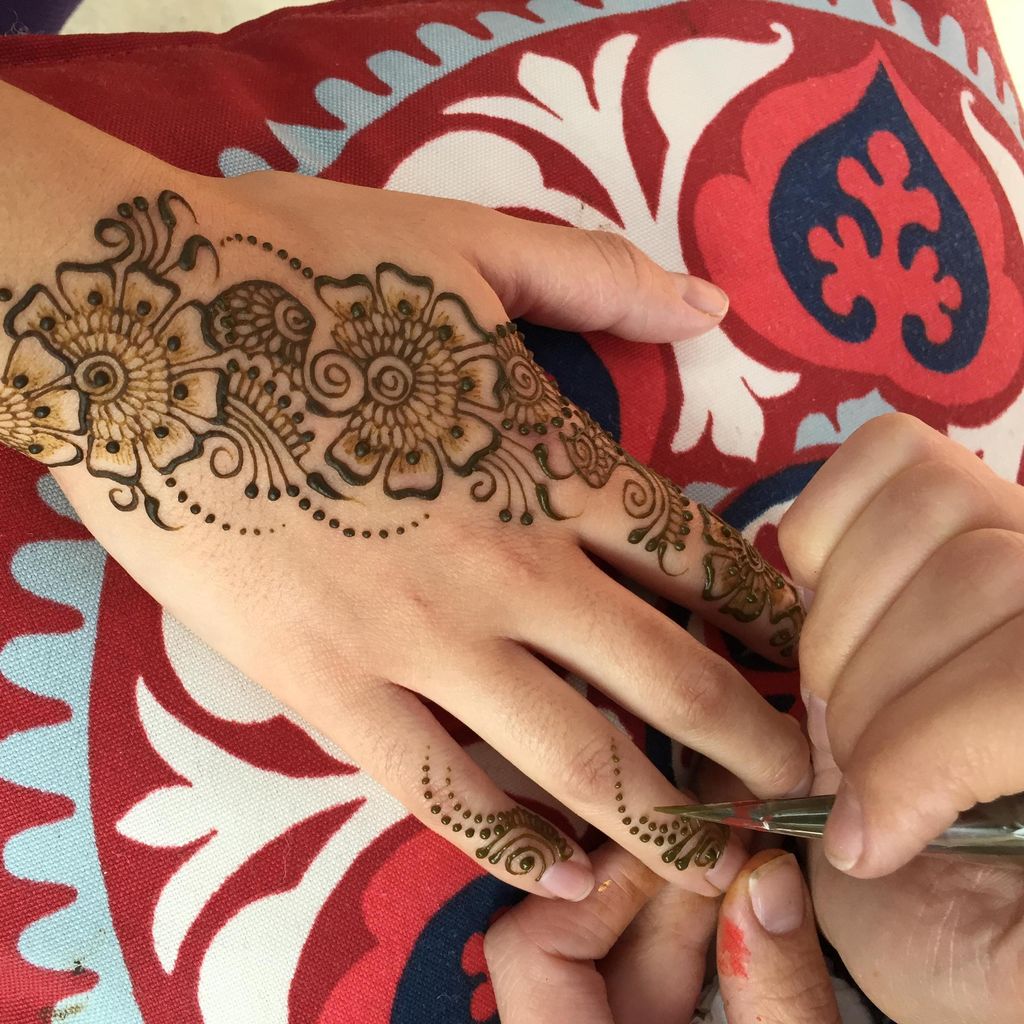 Henna by Senya