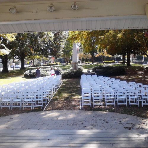 wedding in the park
