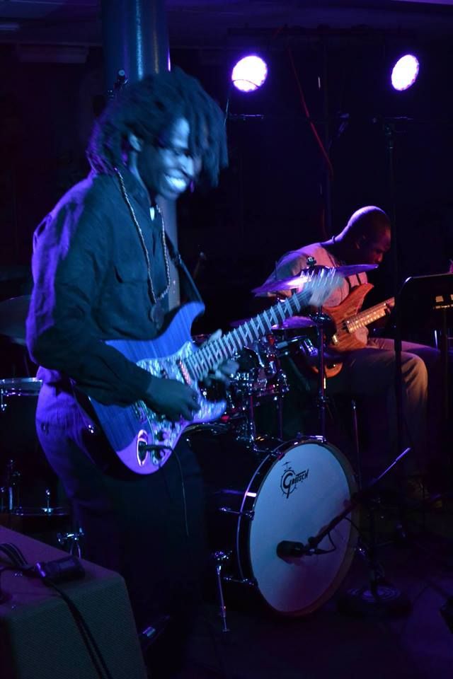 Cool lights and the electric guitar