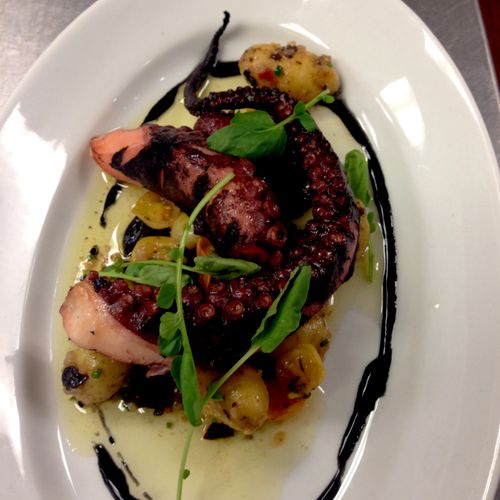 Grilled Spanish Octopus on a bed of Pee Wee Potato