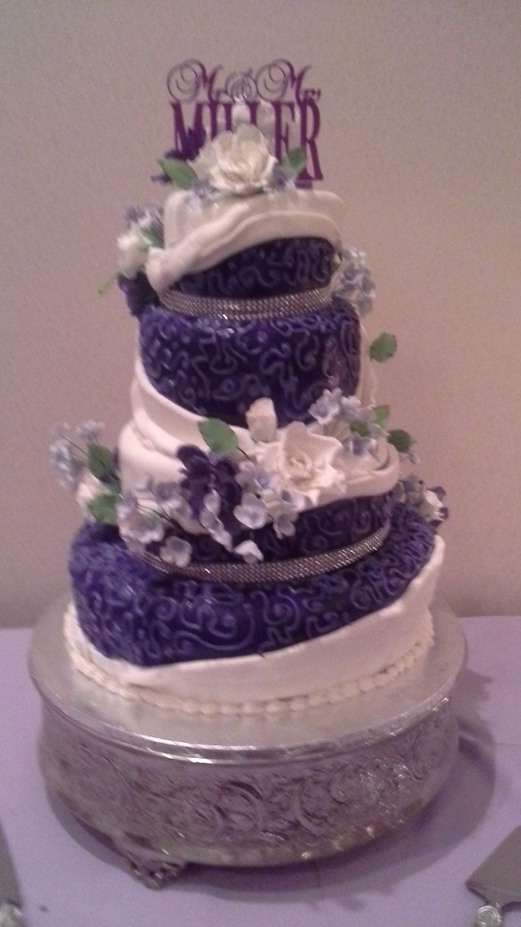 4 Tier Split Color Wedding Cake with Drapes, Rhine