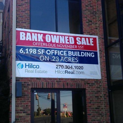 Hilco Realty Banner Install