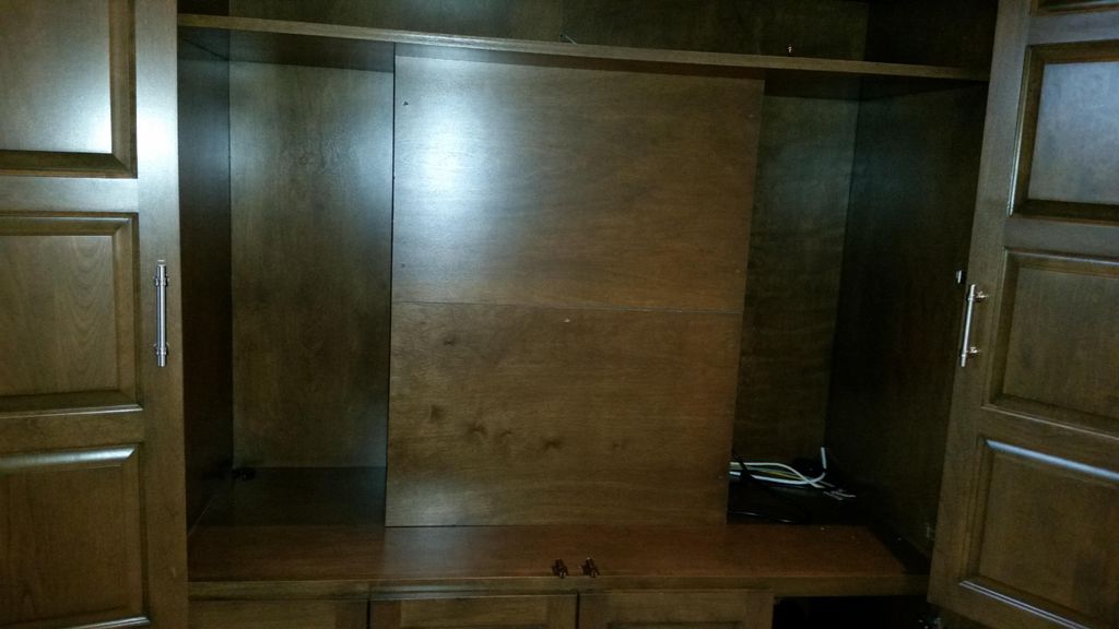 The building for the backing of a flat mount tv in