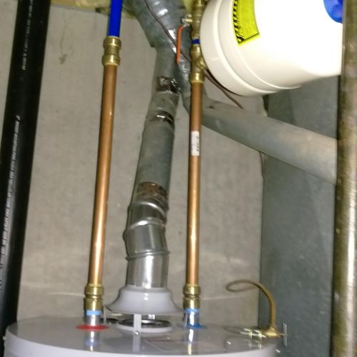 40 gallon gas hot water tank installation.